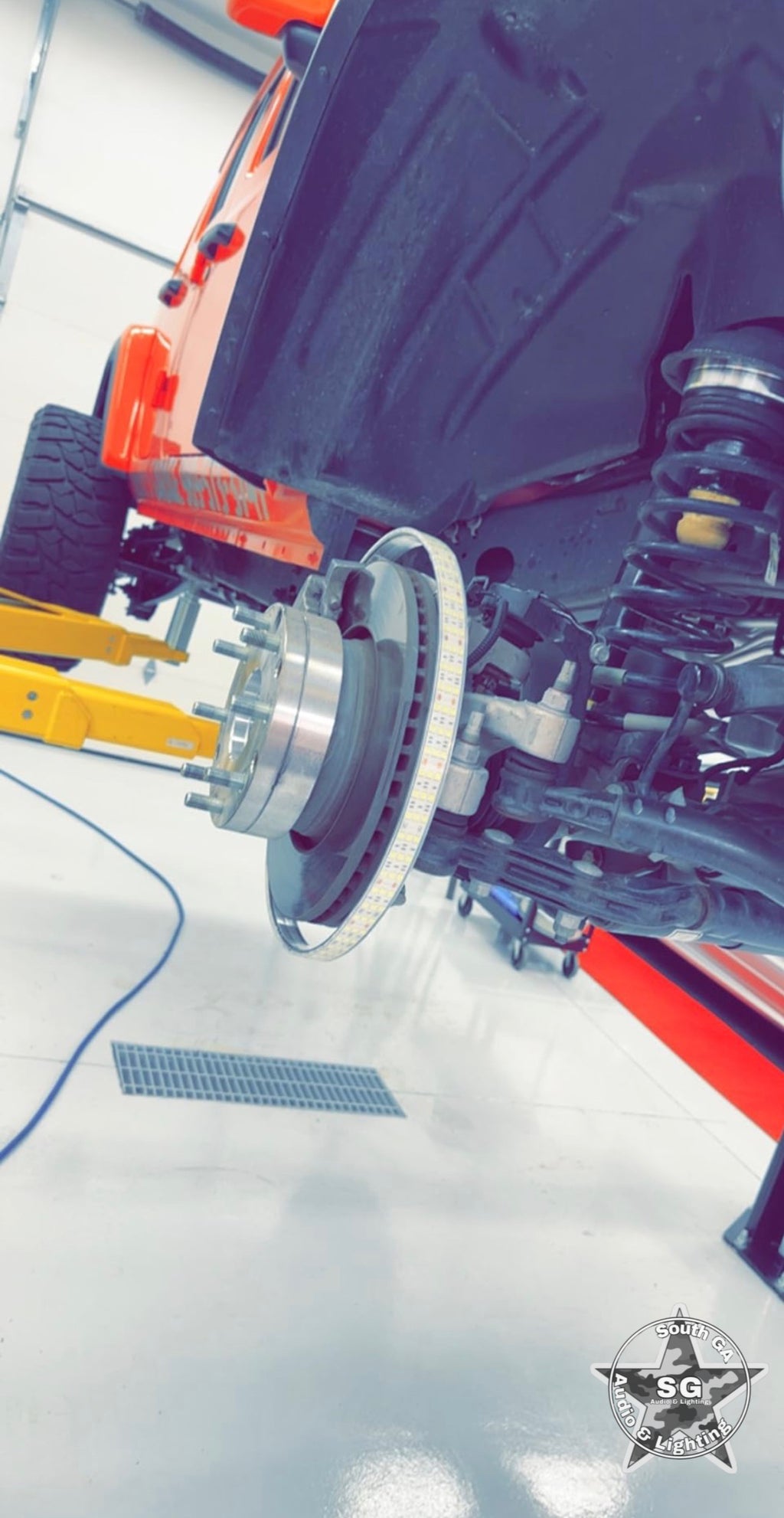 Triple row wheel lights